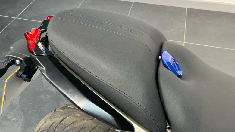 BMW R1300 R SE (25MY)
